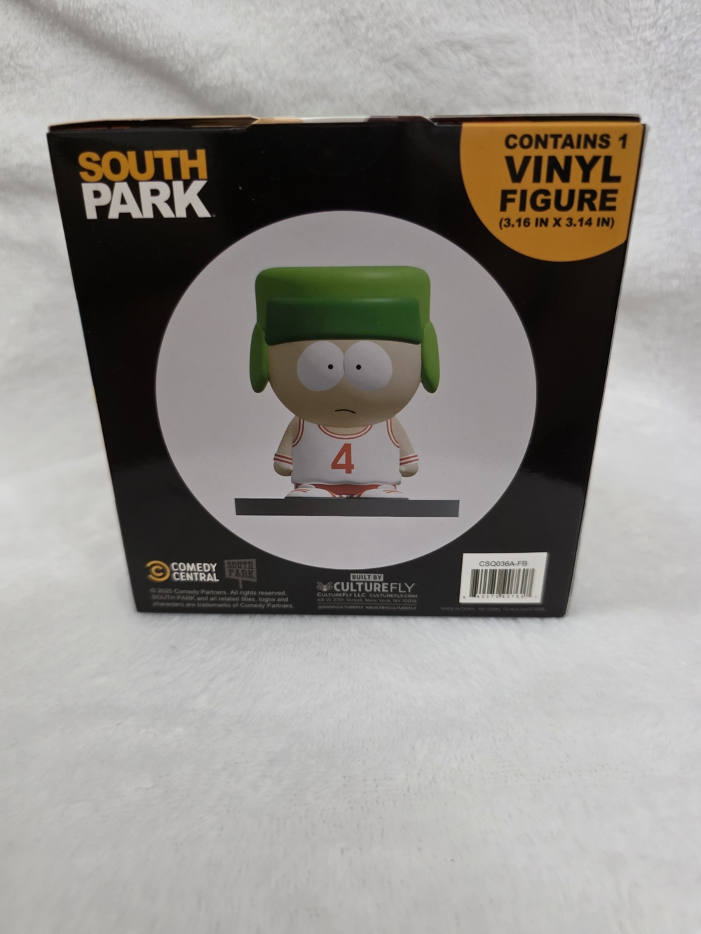 South Park Kyle Green Vinyl Figure - Picture 2 of 5
